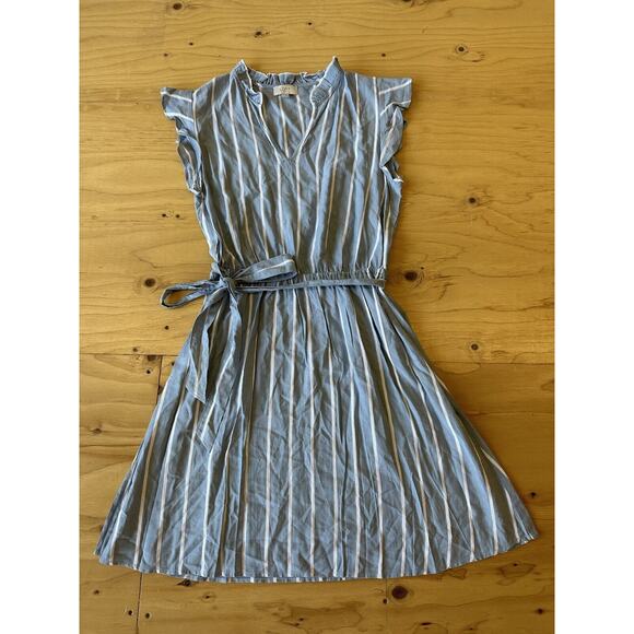 LOFT Outlet V-Neck Dress Womens Small Flutter Sleeve Blue Ivory Stipes - Picture 1 of 7